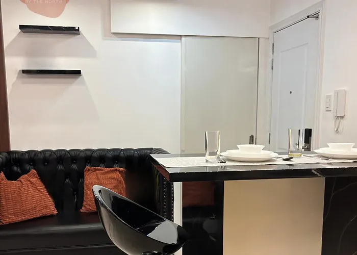Penthouse Unit With 3 Beds In Quezon *